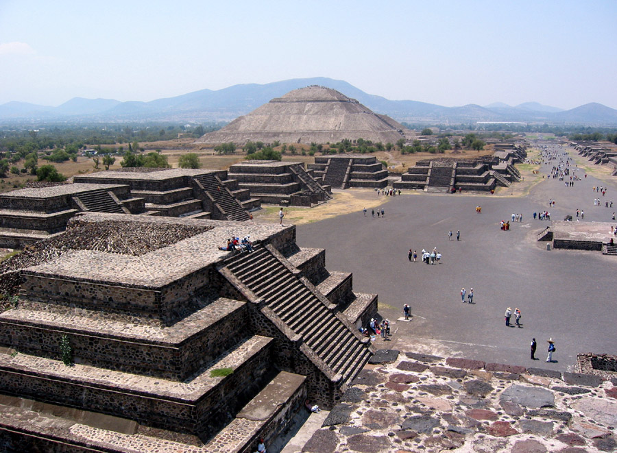 Piramida-de-la-Tikal-Guatemala